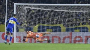 Boca evita a su "verdugo": Cássio no jugará en Cruzeiro por lesión