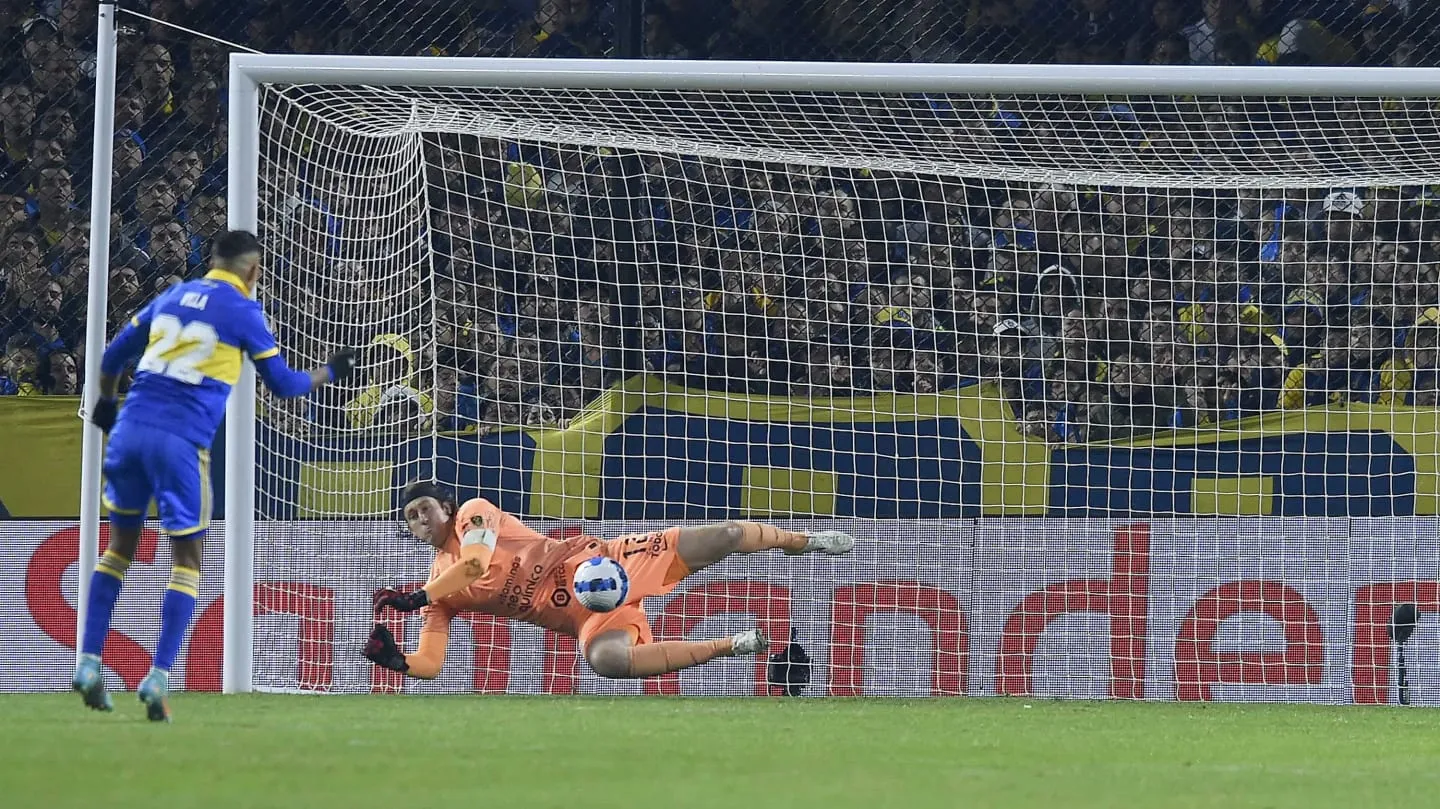 Boca evita a su "verdugo": Cássio no jugará en Cruzeiro por lesión