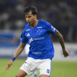 El golazo de Villarreal con el que Cruzeiro derrota a Boca en Brasil