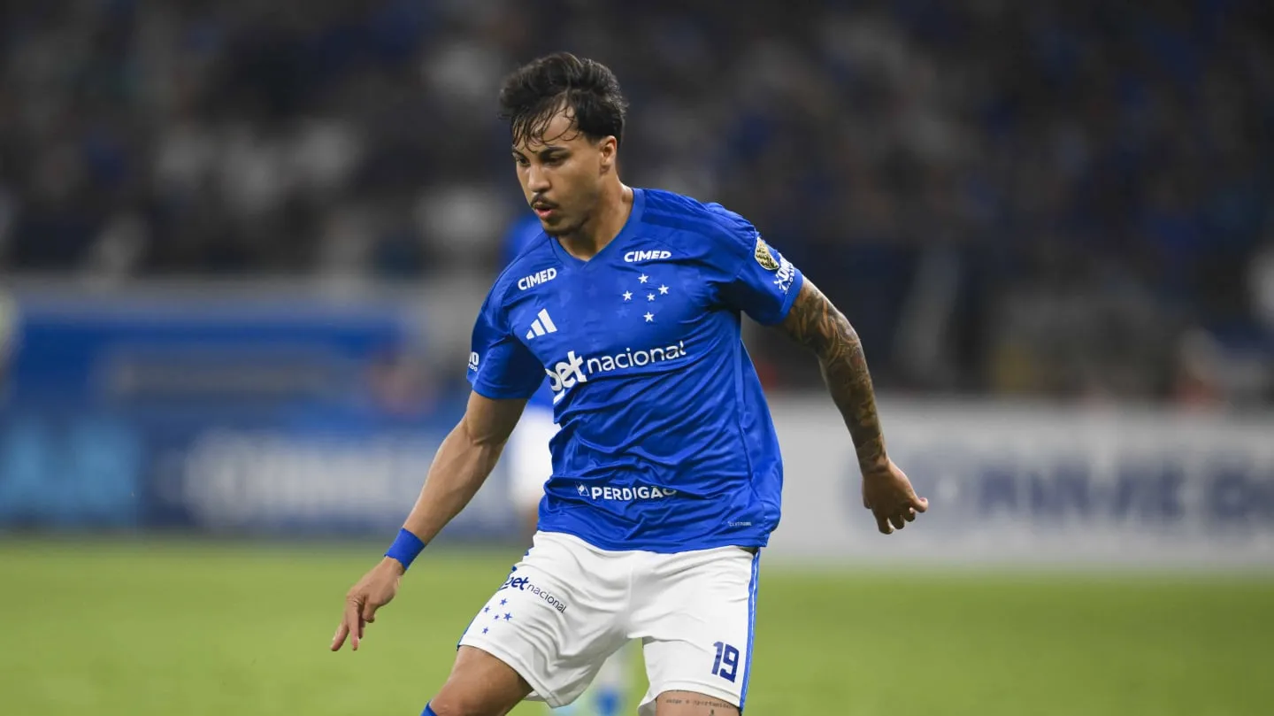 El golazo de Villarreal con el que Cruzeiro derrota a Boca en Brasil